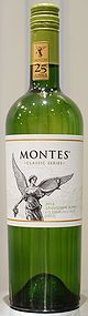 Montes Classic Series Sauvignon Blanc 2012
