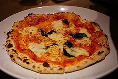 Don Cona Conery 五反田 マルゲリータ　ピッツァ