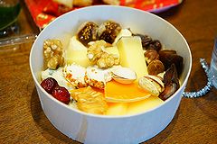 都内のパーティールーム チーズとナッツ