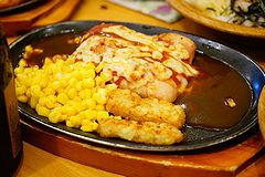 サイゼリヤ 五反田店 柔らかチキンのチーズ焼き