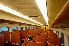 つばめ335号 自由席