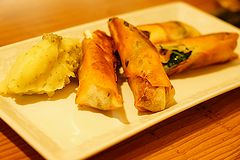 ワインステーション＋ 春巻き