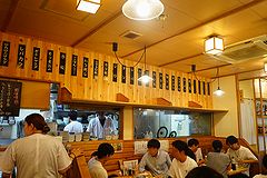 もつ焼よし田 門前仲町店 店内