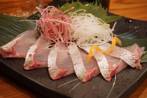 博多魚一番 シマアジ刺身