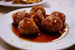 萬里 肉の揚げ団子