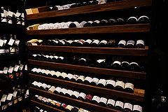 ワインショップ「デシカ」 店内