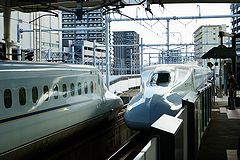 新幹線 さくら566号