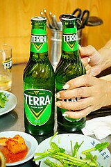 野毛テポチ セリのサラダ