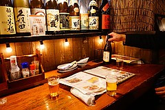 魚寅本店 テーブル