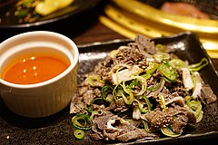 焼肉 アリラン飯店 浅間町店 センマイ刺