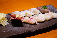 築地 寿司清 横浜モアーズ店 追加のお寿司１